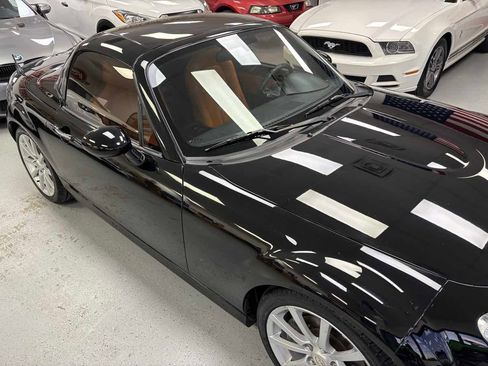 Used 2008 MAZDA MX-5 Miata Touring image 4