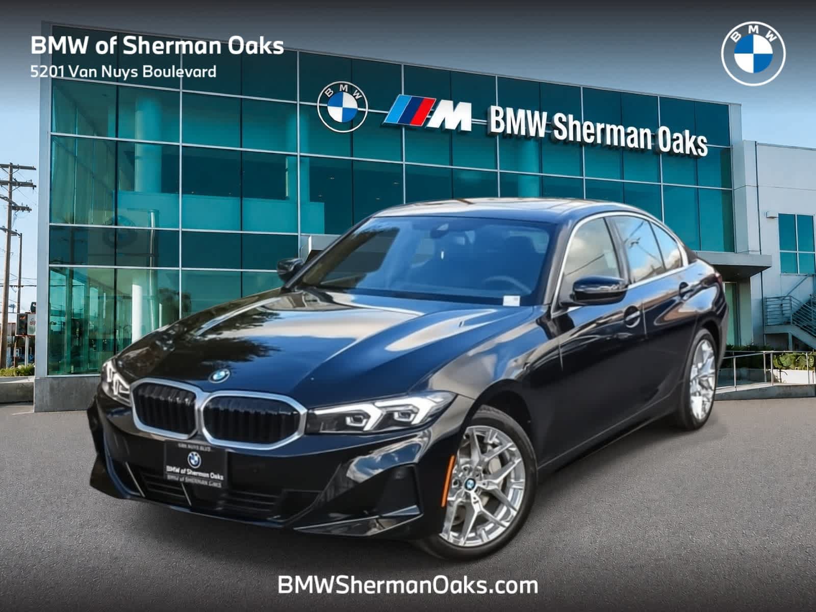 Used 2026 BMW 330i Sedan w/ Convenience Package RWD image 2