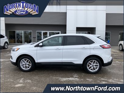 Used 2024 Ford Edge SEL w/ Convenience Package