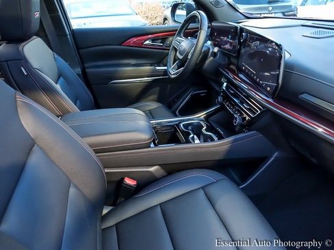 Used 2024 Chevrolet Traverse Z71 w/ Enhanced Driving Package image 34