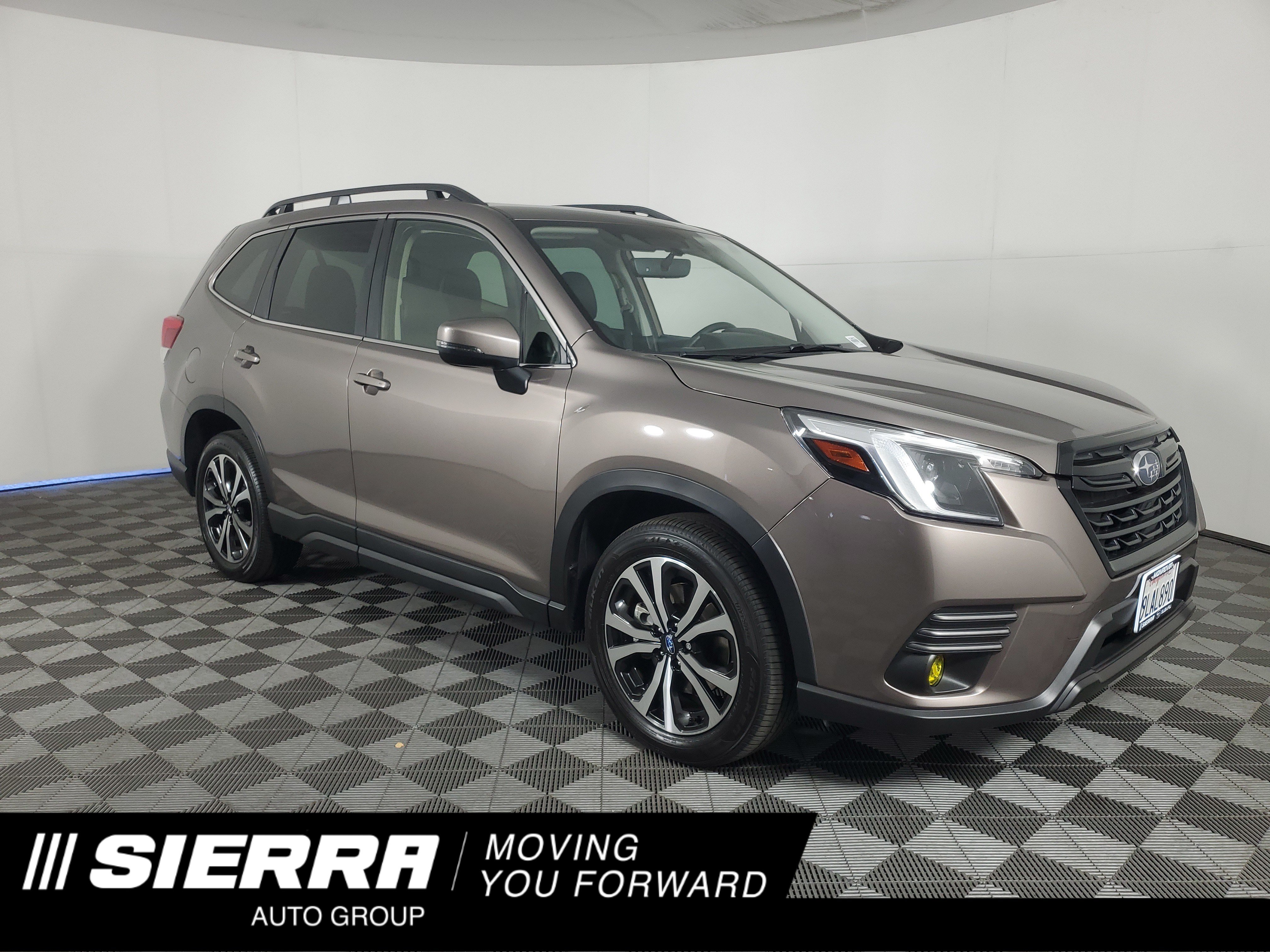 Used 2024 Subaru Forester Limited AWD/4WD image 1