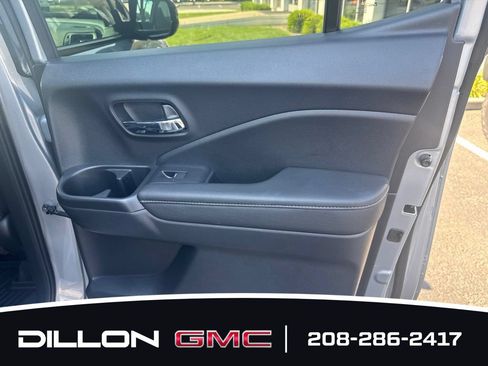 Used 2024 Honda Ridgeline Sport image 15