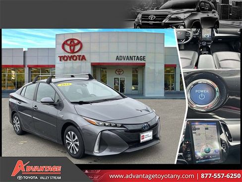 Used 2022 Toyota Prius Prime XLE image 1