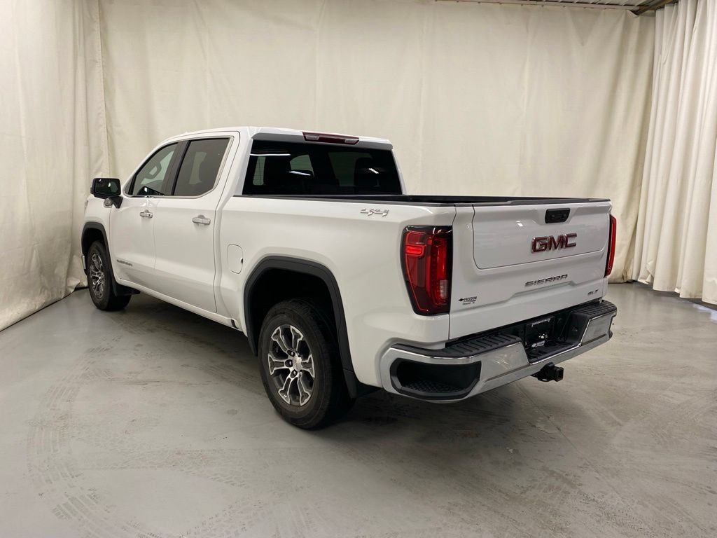 Used 2025 GMC Sierra 1500 SLT AWD/4WD image 5