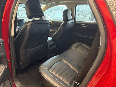 Used 2022 Ford Edge SEL w/ Convenience Package image 17