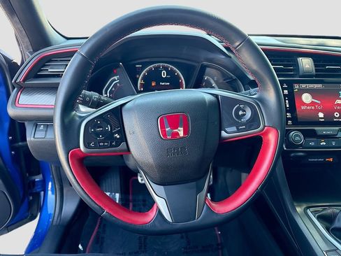 Used 2018 Honda Civic Type R image 11