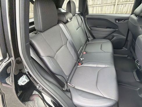 Used 2025 Subaru Forester Limited w/ Popular Package #2 image 31