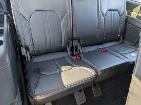 Used 2021 Ford Expedition Platinum image 47