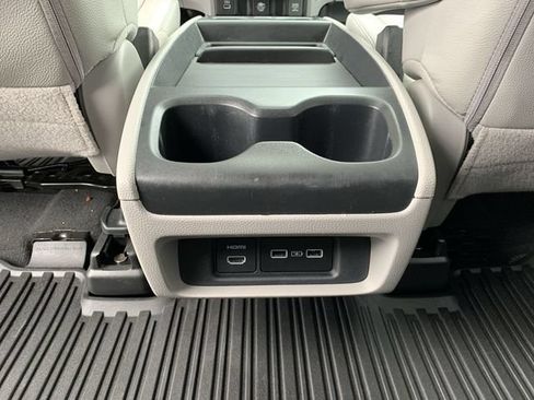Used 2023 Honda Odyssey Touring image 33
