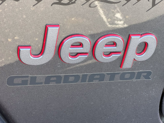 Used 2020 Jeep Gladiator Rubicon AWD/4WD image 9