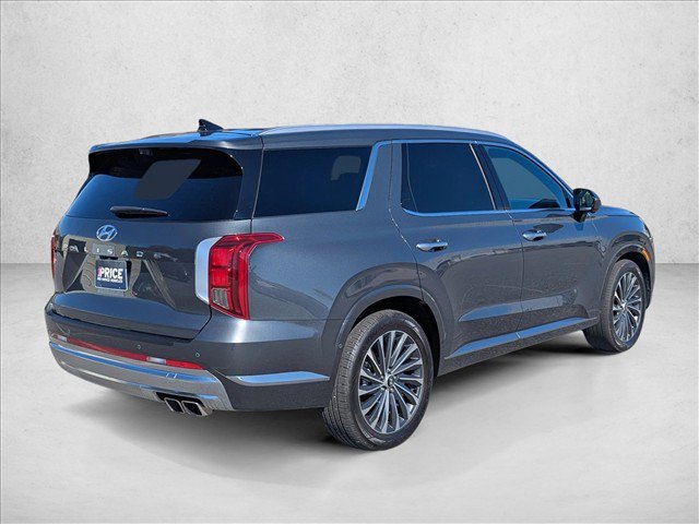 Used 2023 Hyundai Palisade Calligraphy w/ Cargo Package FWD image 5