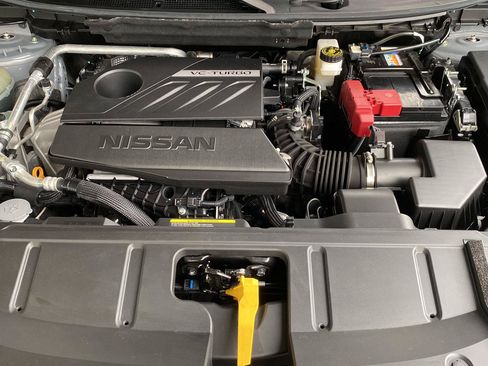 Certified 2025 Nissan Rogue SL w/ SL Premium Package AWD/4WD image 47