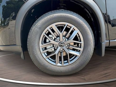 New 2026 Nissan Rogue S image 12