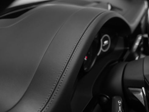 Certified 2021 Porsche Cayenne Turbo image 36