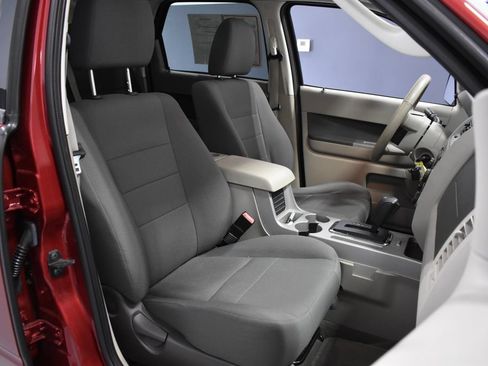 Used 2009 Ford Escape XLT FWD image 14