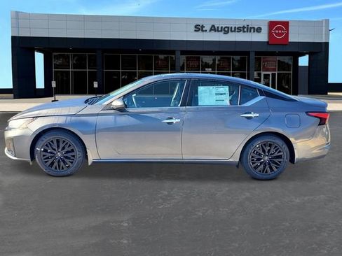 New 2026 Nissan Altima 2.5 SV FWD image 7