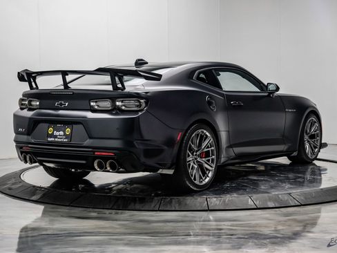 Used 2024 Chevrolet Camaro ZL1 RWD image 23