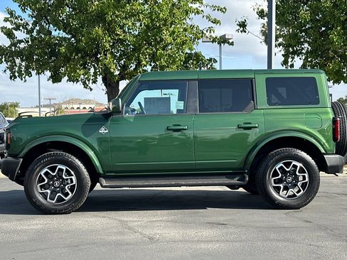 Used 2025 Ford Bronco Outer Banks image 7