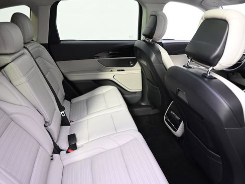 New 2026 Lincoln Nautilus Reserve AWD/4WD image 18