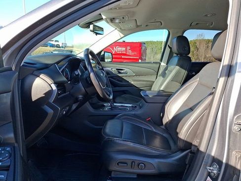 Used 2020 Chevrolet Traverse Premier image 13