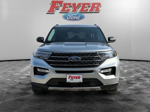 Certified 2023 Ford Explorer XLT w/ Equipment Group 202A AWD/4WD image 8
