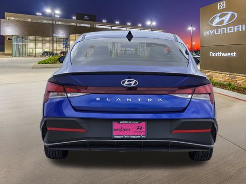 Certified 2026 Hyundai Elantra Sport FWD image 8