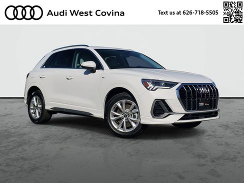 Used 2023 Audi Q3 2.0T Premium Plus w/ Premium Plus Package image 1