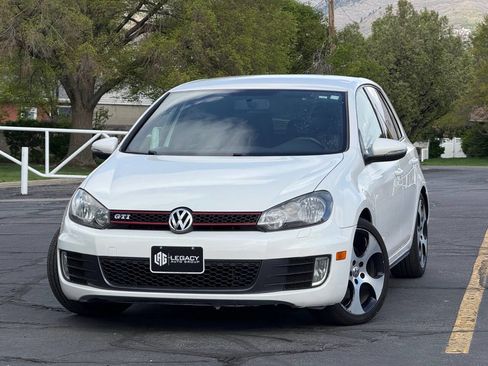 Used 2011 Volkswagen GTI 4-Door image 1