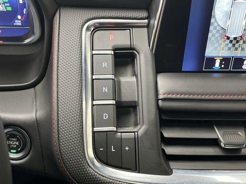 Certified 2024 Chevrolet Suburban RST w/ Luxury Package image 26