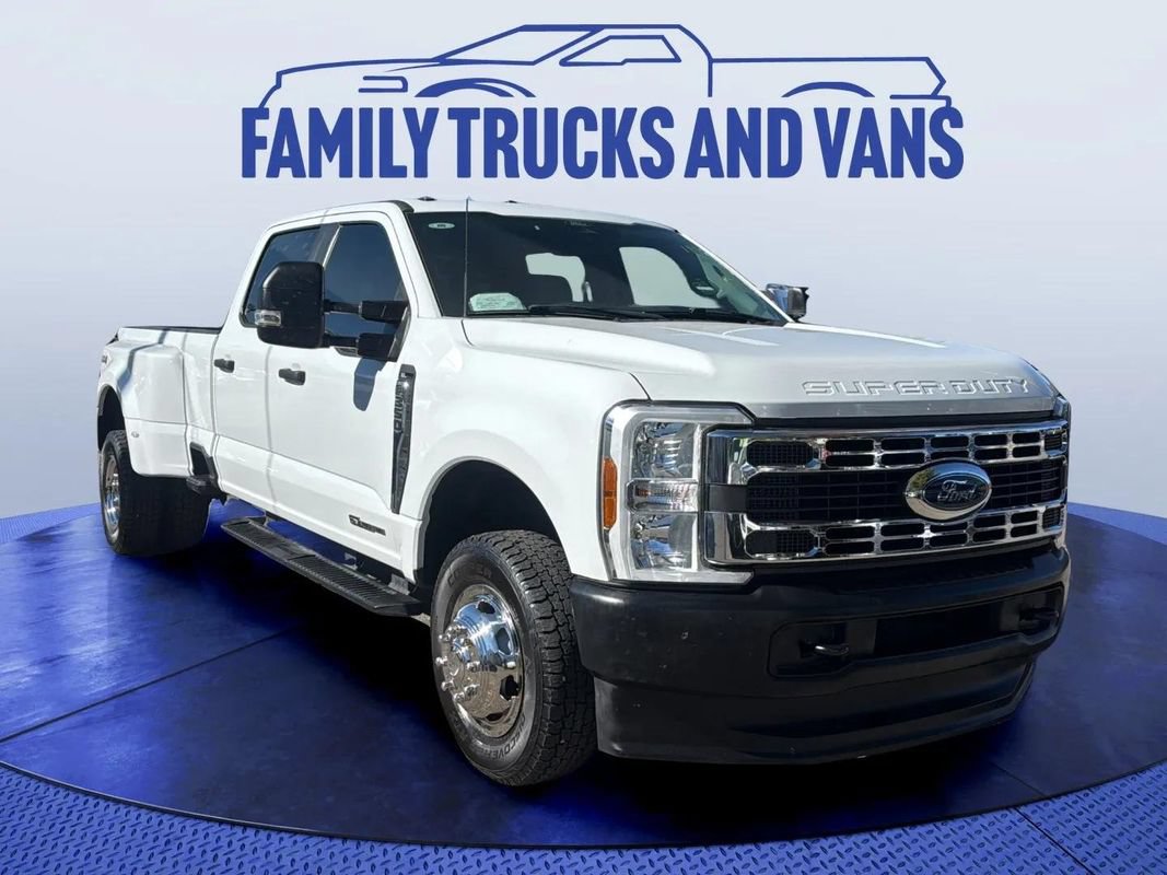 Used 2024 Ford F350 XL AWD/4WD image 7