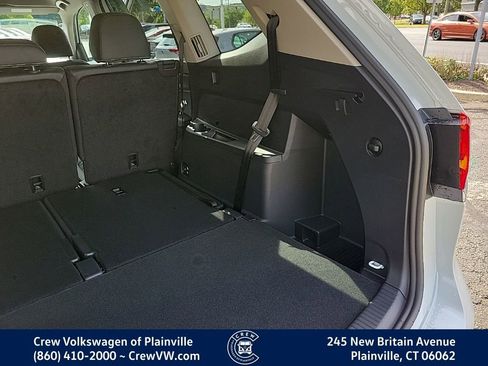 New 2026 Volkswagen Atlas SE image 57