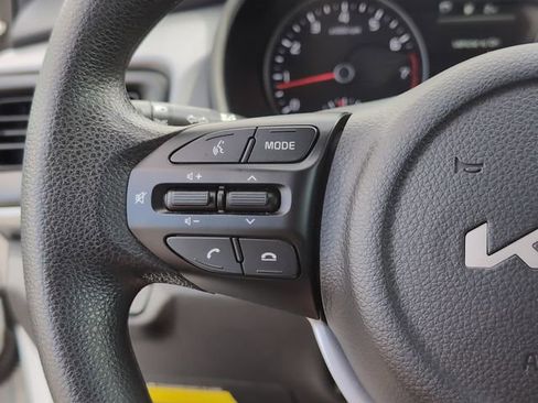 Used 2023 Kia Rio S w/ Technology Package image 25