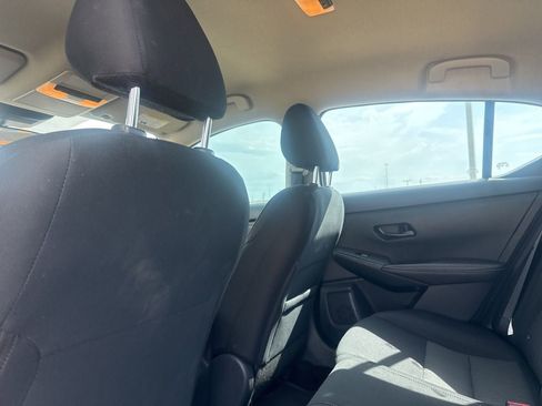 Used 2024 Nissan Sentra SV image 30