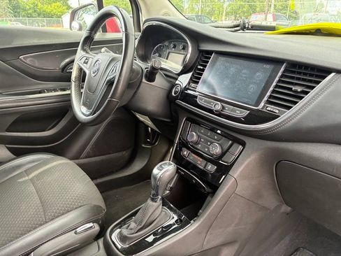 Used 2018 Buick Encore Preferred AWD/4WD image 40