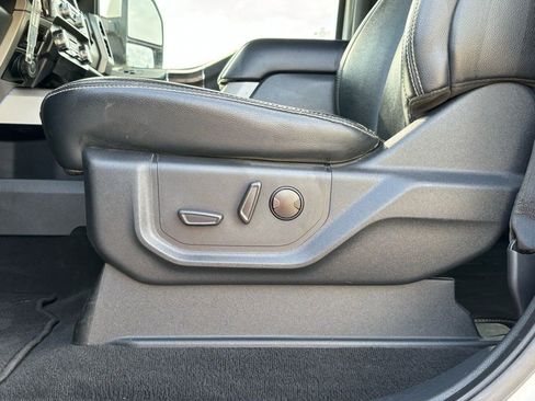 Used 2022 Ford F350 Lariat w/ Lariat Value Package image 13