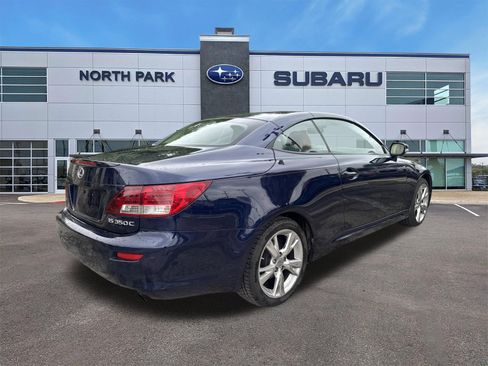 Used 2011 Lexus IS 350C w/ Luxury Pkg RWD image 3