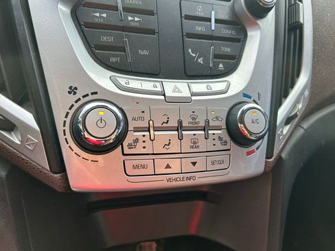 Used 2013 GMC Terrain SLT FWD image 26
