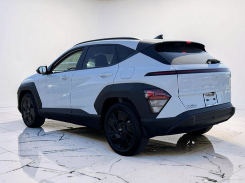 Used 2026 Hyundai Kona SEL Sport image 3