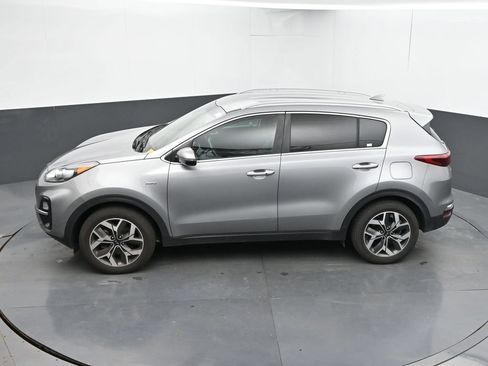 Used 2021 Kia Sportage EX AWD/4WD image 17