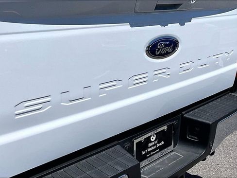 Used 2026 Ford F250 Lariat AWD/4WD image 27