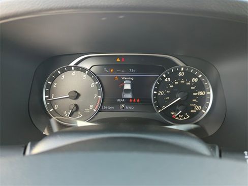 Certified 2023 Nissan Frontier SV w/ Midnight Edition Package image 41