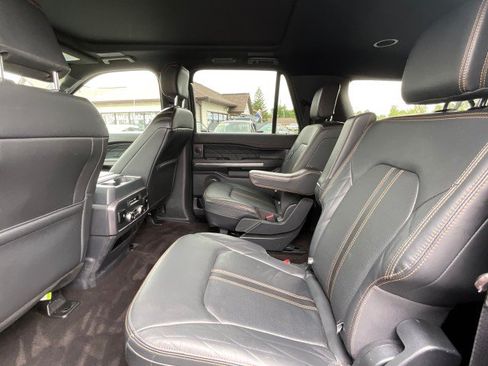 Used 2022 Ford Expedition Max Platinum AWD/4WD image 35
