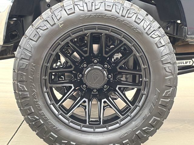 Used 2024 Ford F250 Lariat AWD/4WD image 6