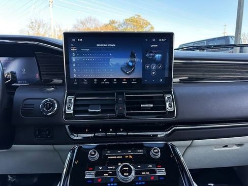 Used 2023 Lincoln Navigator Black Label AWD/4WD image 20