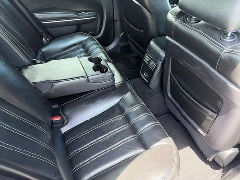 Used 2020 Chrysler 300 S RWD image 35