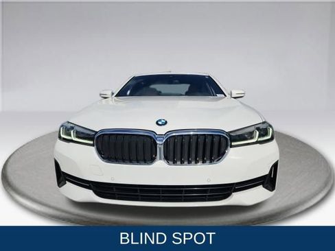 Used 2023 BMW 530i w/ Premium Package image 10