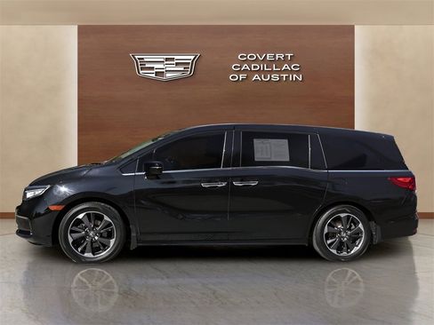 Used 2021 Honda Odyssey Elite image 4