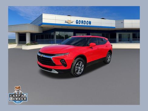 Used 2023 Chevrolet Blazer LT w/ Convenience Package FWD image 1