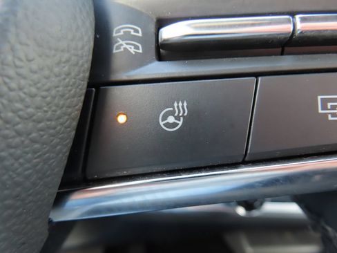 Certified 2026 Chevrolet Equinox LT AWD/4WD image 13