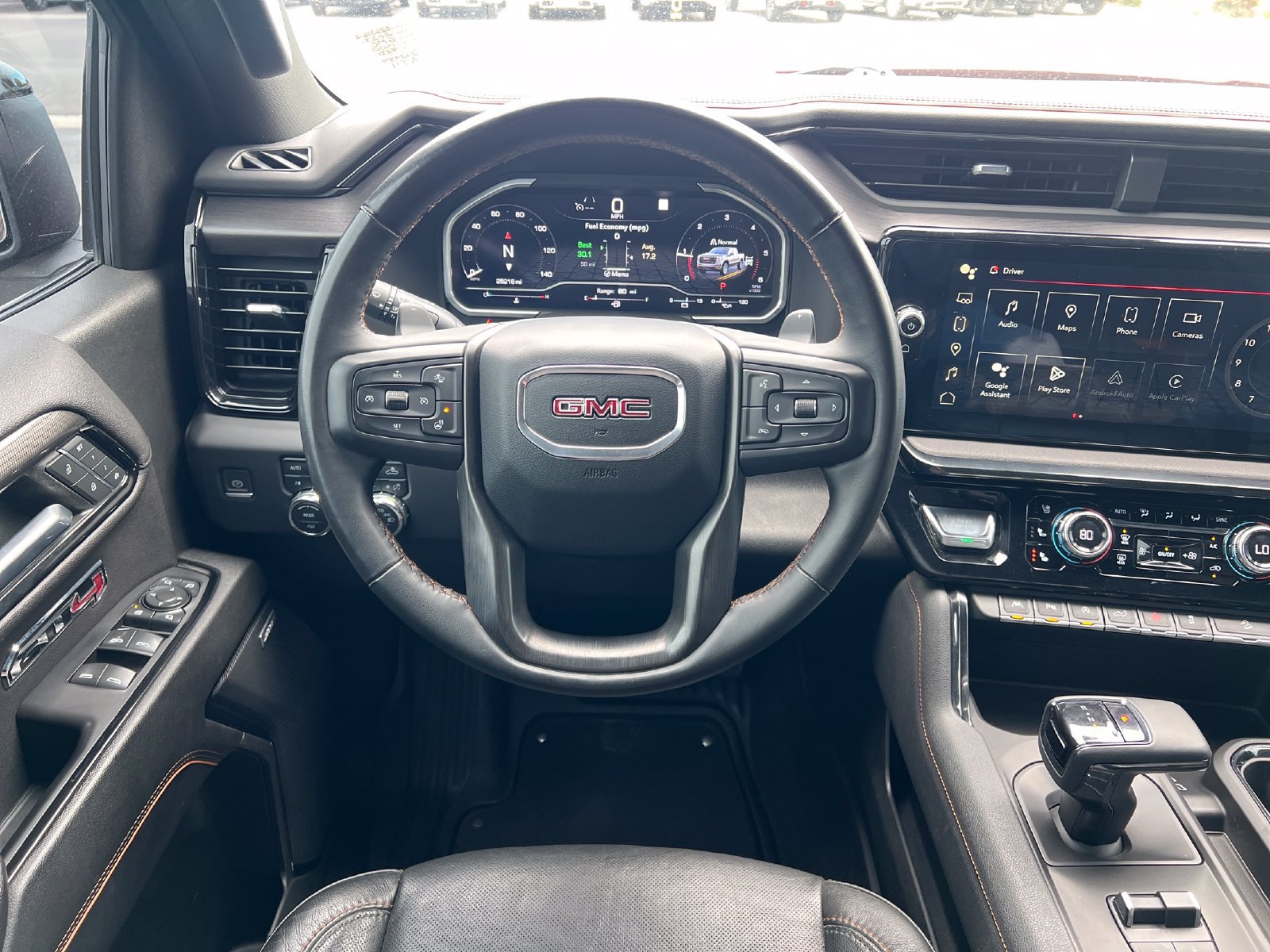 Used 2023 GMC Sierra 1500 AT4 w/ Technology Package AWD/4WD image 19